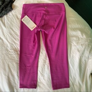Lululemon reversible crop wunder under leggings